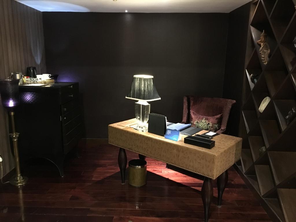 Radisson Blu Hotel Mbd Ludhiana Bagian luar foto